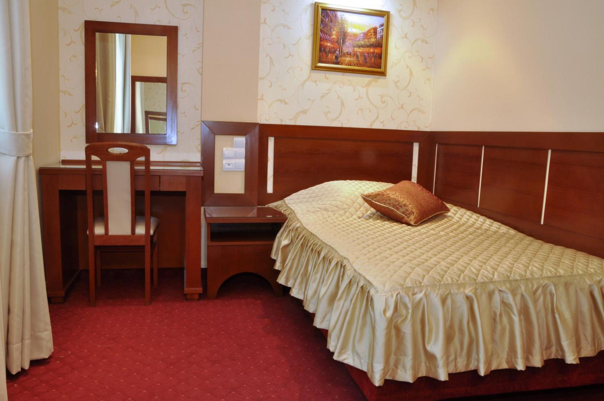 Hotel Botika Kraljevo Exteriér fotografie