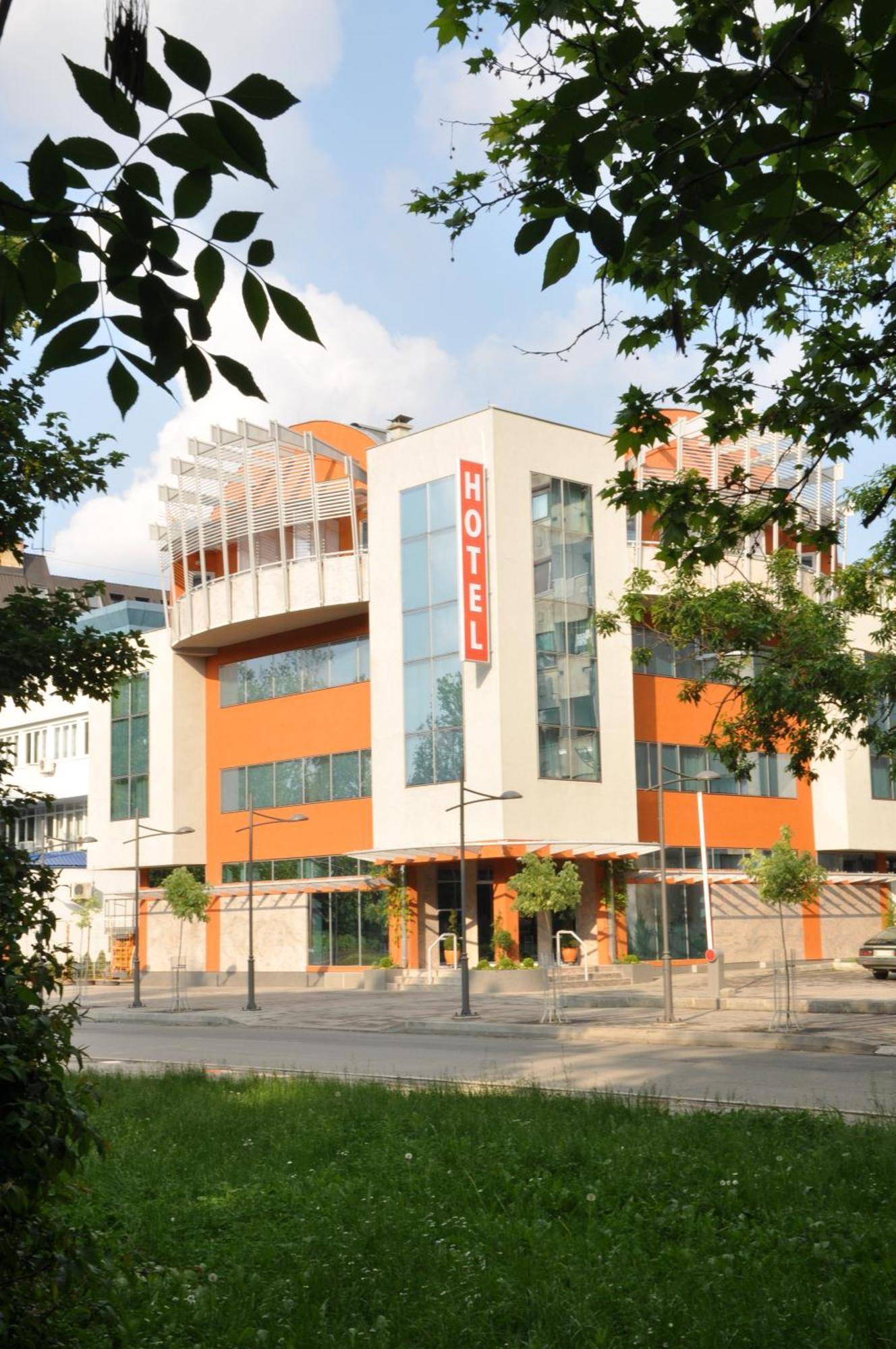 Hotel Botika Kraljevo Exteriér fotografie
