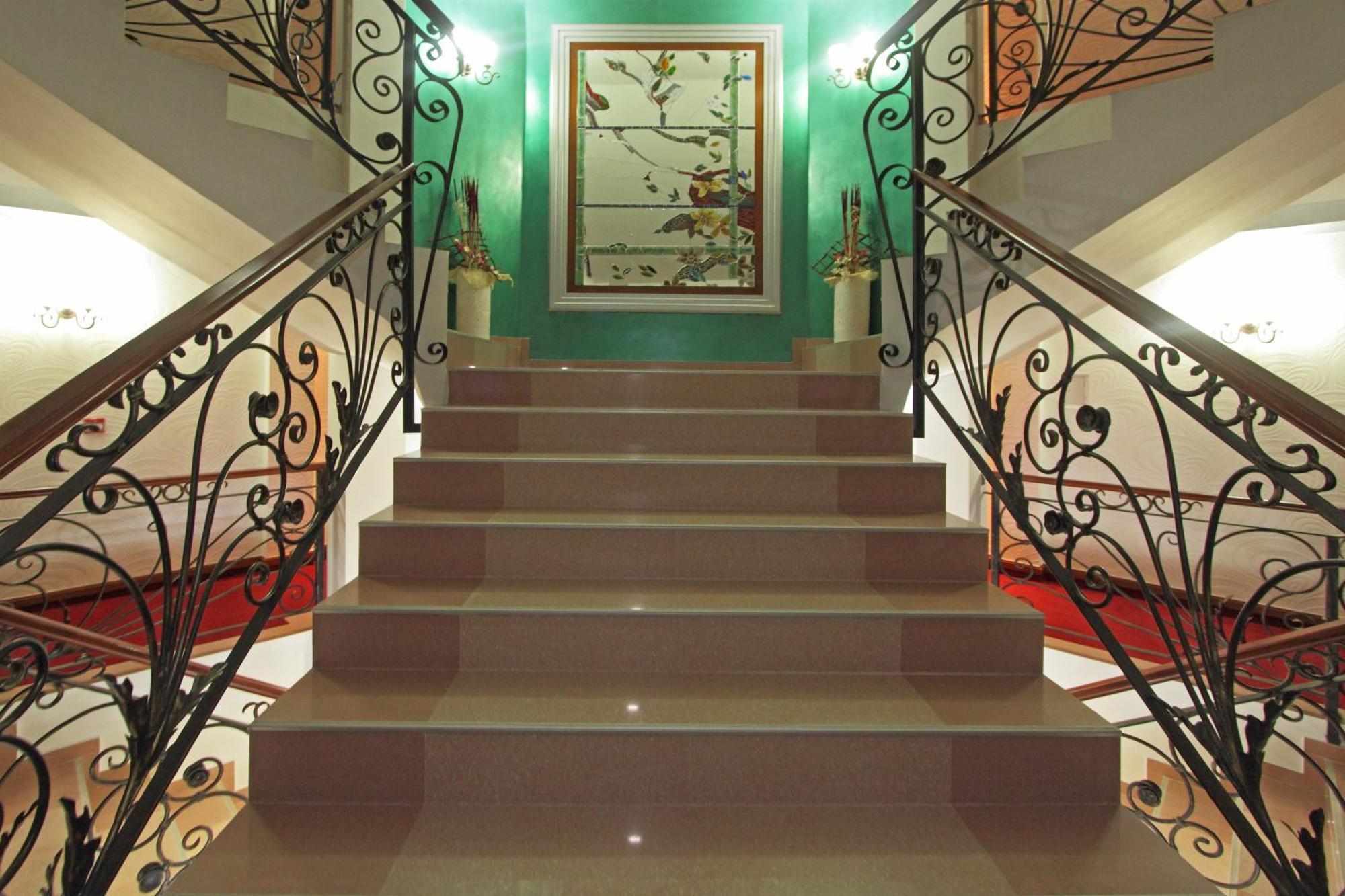 Hotel Botika Kraljevo Interiér fotografie