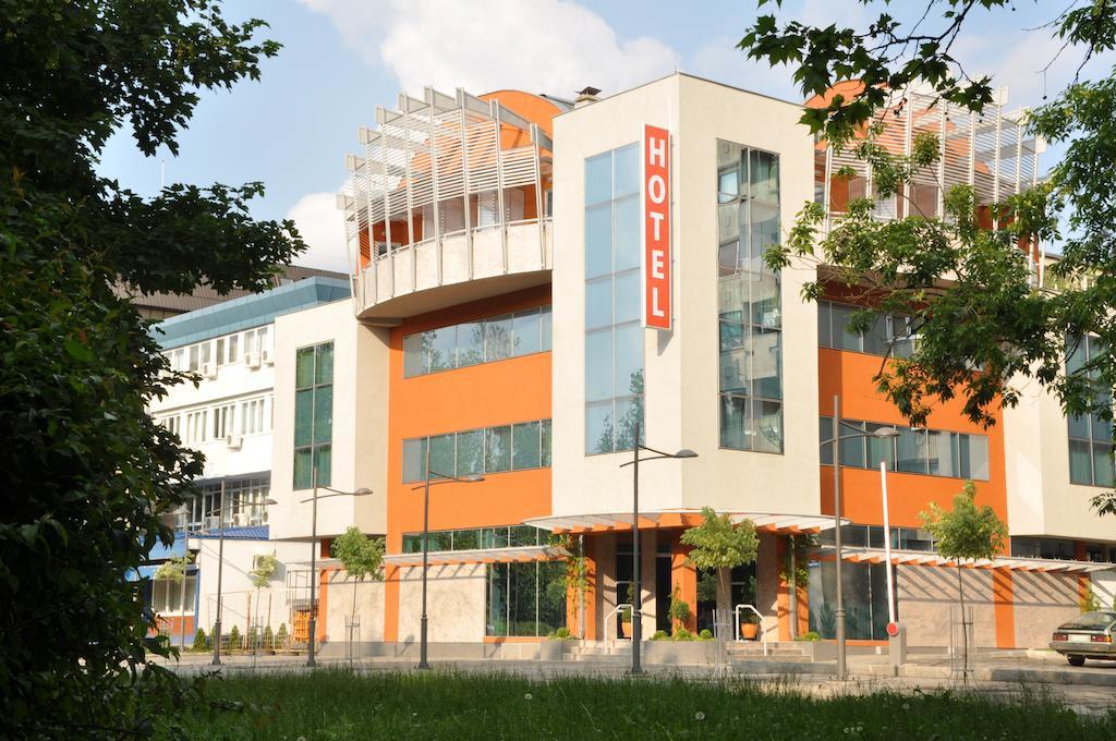 Hotel Botika Kraljevo Exteriér fotografie
